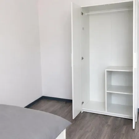 Apartamento Monteur- Und Ferienunterkunft *